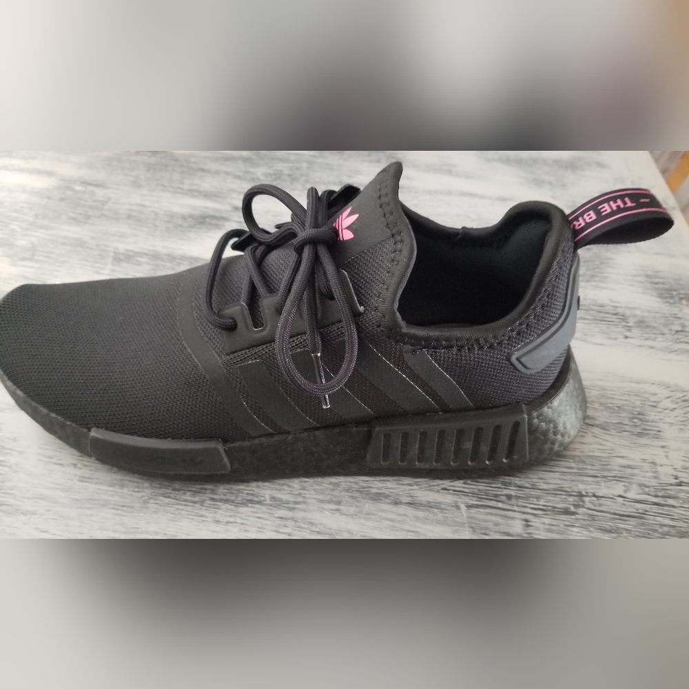 NMD R1 Adidas Shoes
